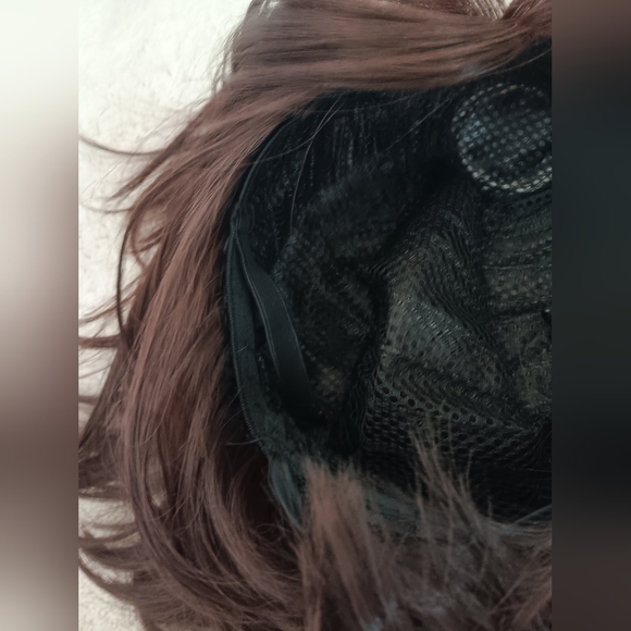 Unbranded~Dark Brown With Highlights 12 Inch Straight Modern Cut Bob Wig - Picture 9 of 13